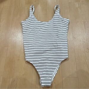 Abercrombie & Fitch Scoopback Knitted One Piece Swinsuit Sz XL